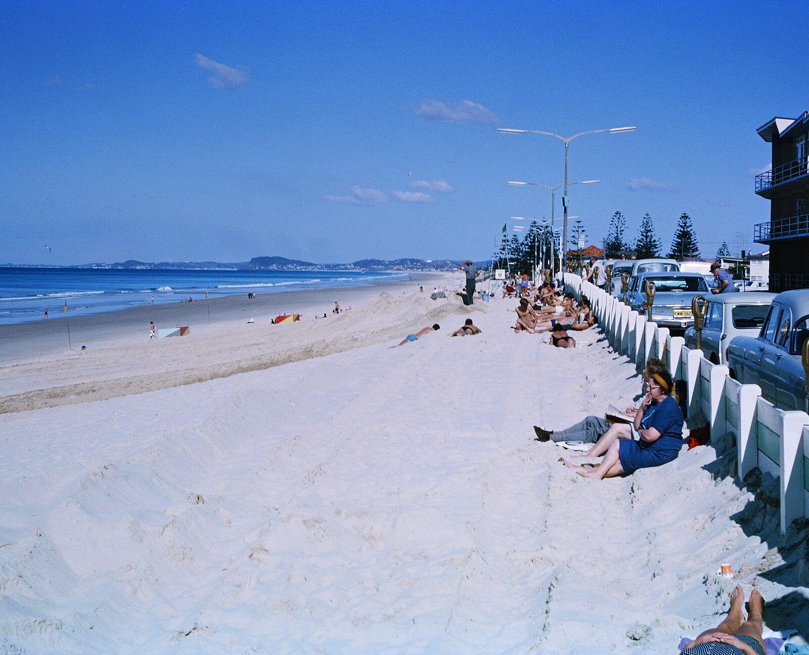 Broadbeach Homes Trade Below Peak Prices Despite Strong Beach Lifestyle Access